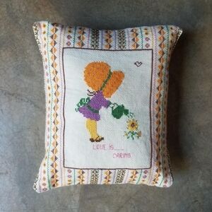 Vintage 70s 80s Pillow Cottagecore